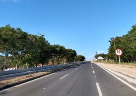 Der-entrega-duplicacao-do-acesso-aeroporto-castro-pinto-5-270x191