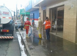 Higienização_prefeitura_quinta-1-300x218