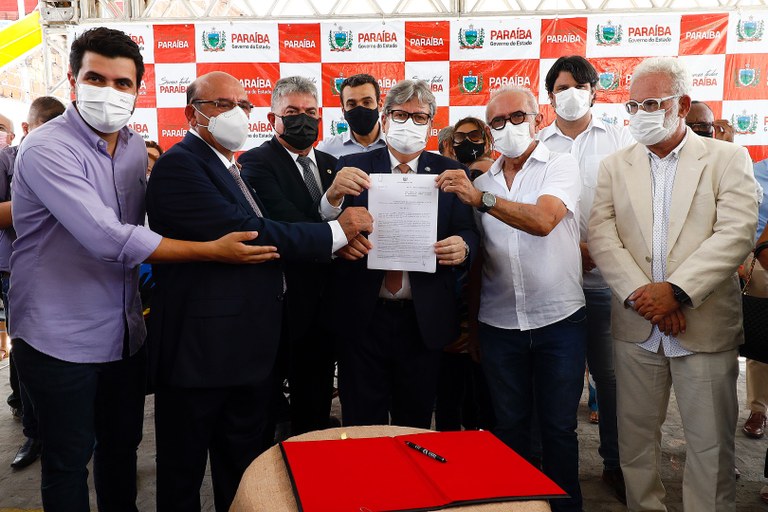 5806bec7-1e3c-4b15-b1e5-8e3c5b0beaf7