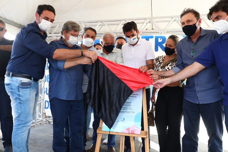 714369c8-a141-40ad-8ca5-792bb265c961