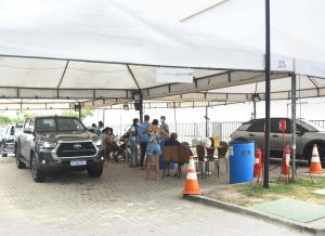 DIA_D_VACINACAO_FOTO_KLEIDE_TEIXEIRA_01-1-300x218