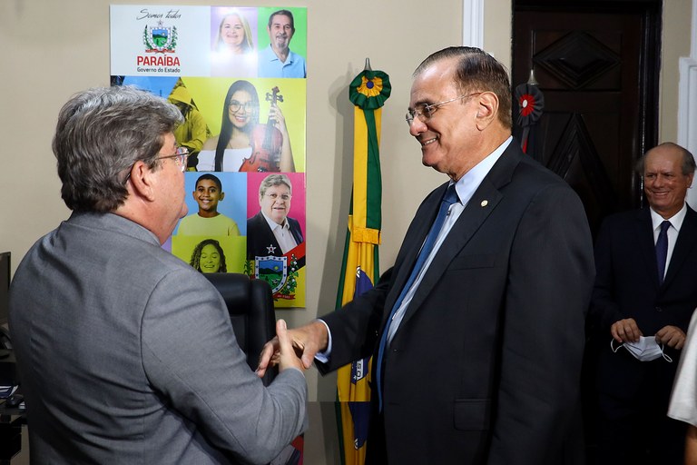 00873e28-5c1a-4dff-baca-ab3c35b4d17b