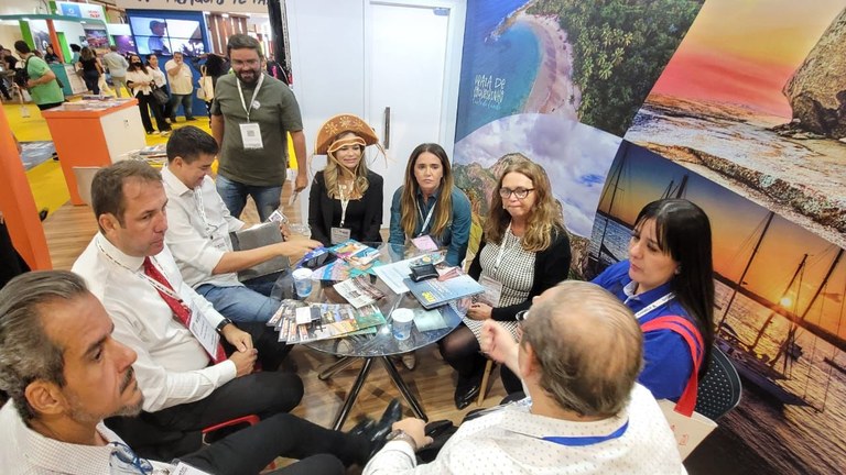 b7b575fd-beec-49ad-80e8-1d672fd8698d