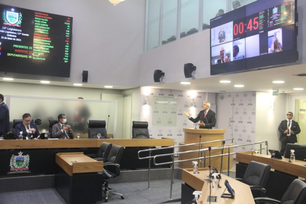 f176dcf7-03c6-e540-7440-125806c87d88