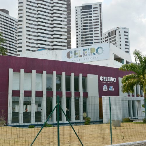 19_11_18_FachadaCeleiro_fotoGFirmino-1-500x500