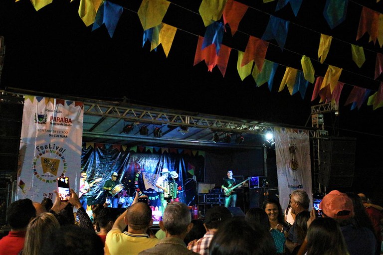 5de7cef1-356a-4857-acf9-b33d78a8850b