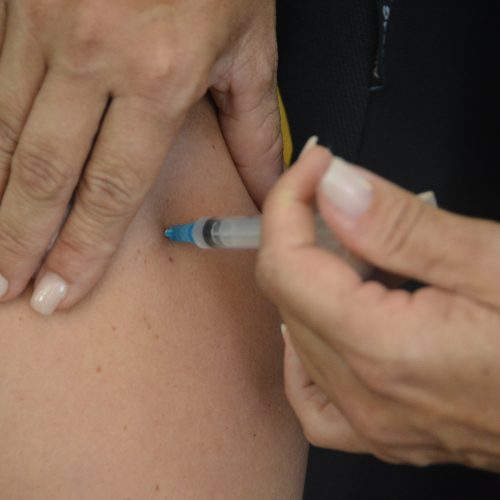 SMS_COVID_2_DOSE_VACINA_ESPACO_CULTURAL_FOTO_KLEIDE_TEIXEIRA_-12-500x500