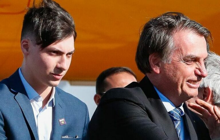 filho-mais-novo-de-bolsonaro-238130-e1667305217681-768x489