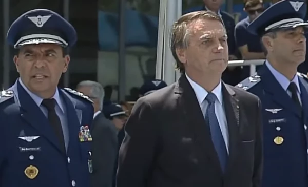 Bolsonaro-08-12-e1670508386752