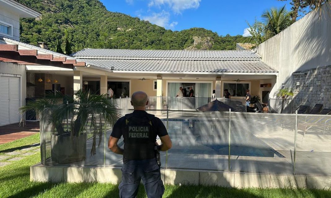 operacao-fim-do-mundo-casa-sequestrada-na-operacao