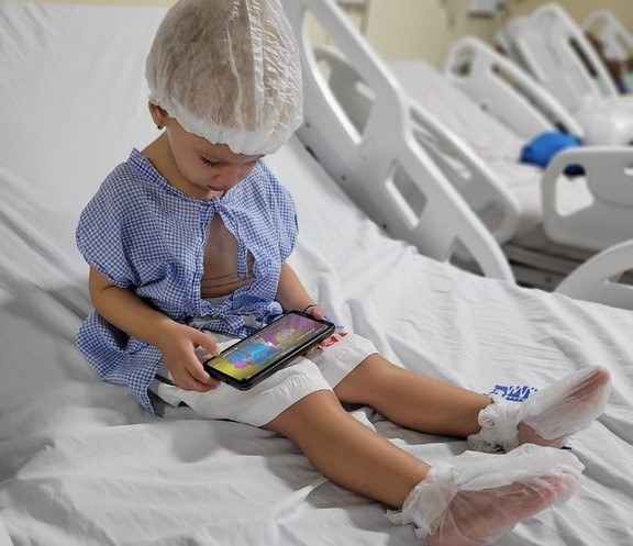 edc7ef9f-49dd-4c39-bb91-a65317ceadc1