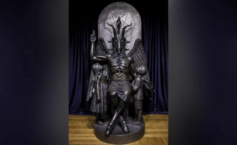 templo-satanico-768x470