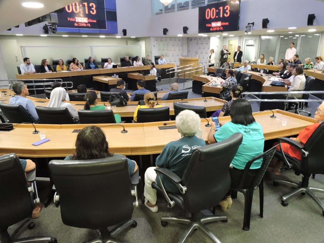 b5bf67f8-83d7-7fc6-905f-27af853c23cc