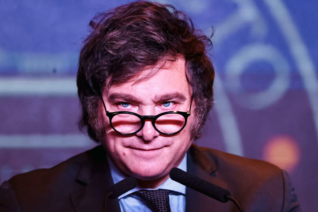 Javier-Milei-em-discurso-após-vencer-eleição-presidencial-da-Argentina-1024x683