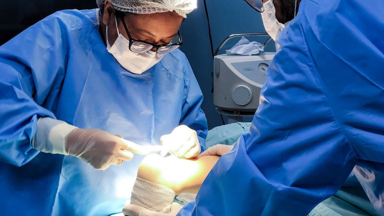 b1be8d3f-5c1e-4953-b26b-ef00fe2a6bcb