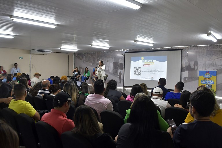 ee8a7c21-dd4c-439a-b60a-9028971f48fb