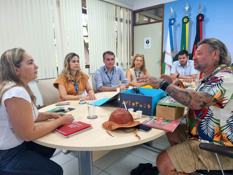 28aaf065-7f71-41b3-8512-45a22fa2d099