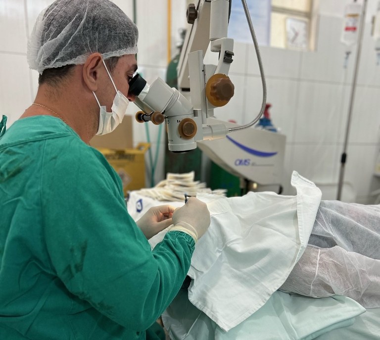 a255f641-fcd6-4d80-bd64-427ae6bf0488