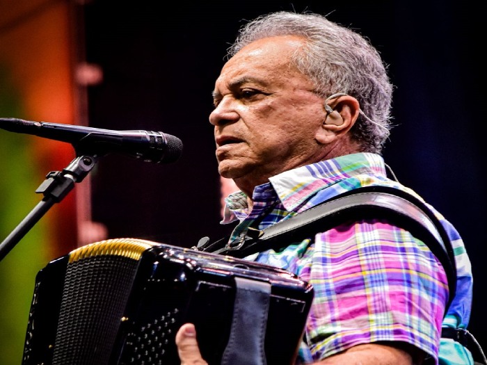 flavio-jose-na-abertura-do-sao-joao-de-campina