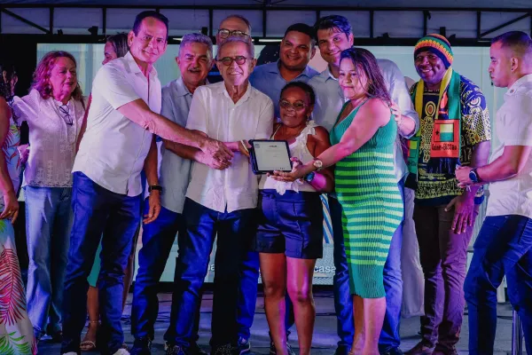 Entrega_residencial-quilombola-02-scaled