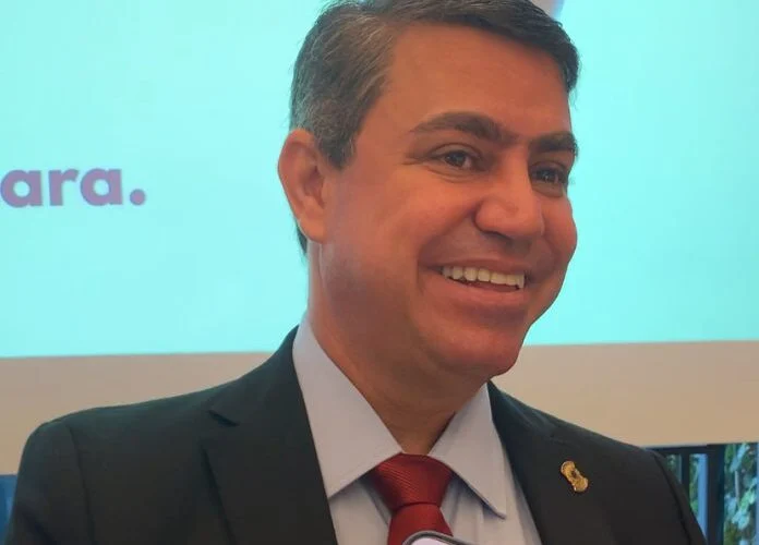 cicero-e-dinho-696x500