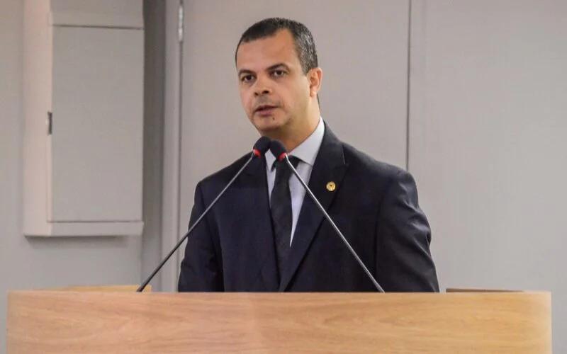 jutay-menezes-foto-nyll-pereira-alpb-800x500
