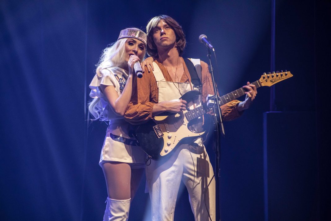 Bela e a Fera. Abba Experience In Concert (3)