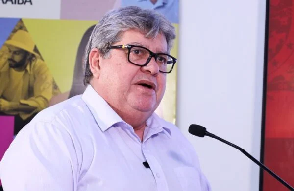 joao-azevedo-governador-FOTO-Secom-PB-600x391-1