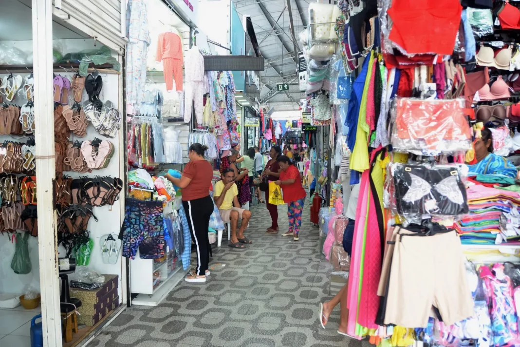 sedurb_diadasmaeshoppingpopular_foto_dayseeuzebio-8-1-scaled