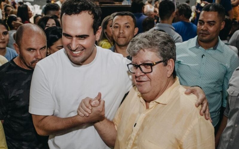 LUCAS-E-JOAO-800x500