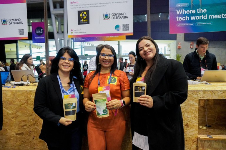 08582cf3-59d4-4aed-a0bd-f8567c19937d