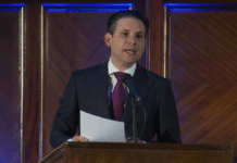 Hugo Motta anuncia votação de propostas contra facções e defende Mercosul no combate à violência