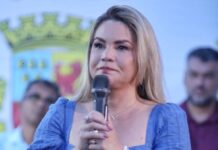 Prefeita de Conde exonera 160 servidores comissionados em um só ato