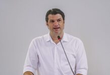 Leo Bezerra renuncia à presidência do PSB a pedido de João Azevedo