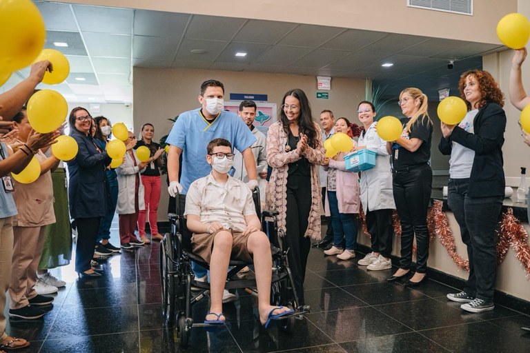 20afa15f-dae1-43f4-9550-b8142ead9435