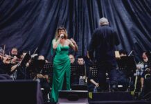 Concerto de Natal da Prefeitura de João Pessoa encanta população e turistas no Largo da Gameleira