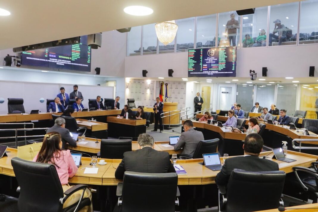 8db1607b-678b-8abf-341c-2eeeaebd0052