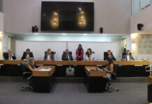 CCJ da Assembleia aprova nomes de Deusdete Queiroga e Taciano Diniz para vagas de conselheiros do TCE-PB