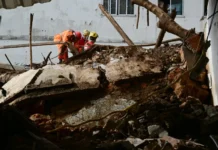 Porteirinha (MG) retira moradores de casa após risco de rompimento de barragem de captação de água