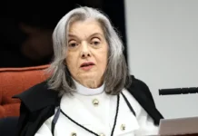 Carmen Lúcia vota para condenar Eduardo Bolsonaro por difamação